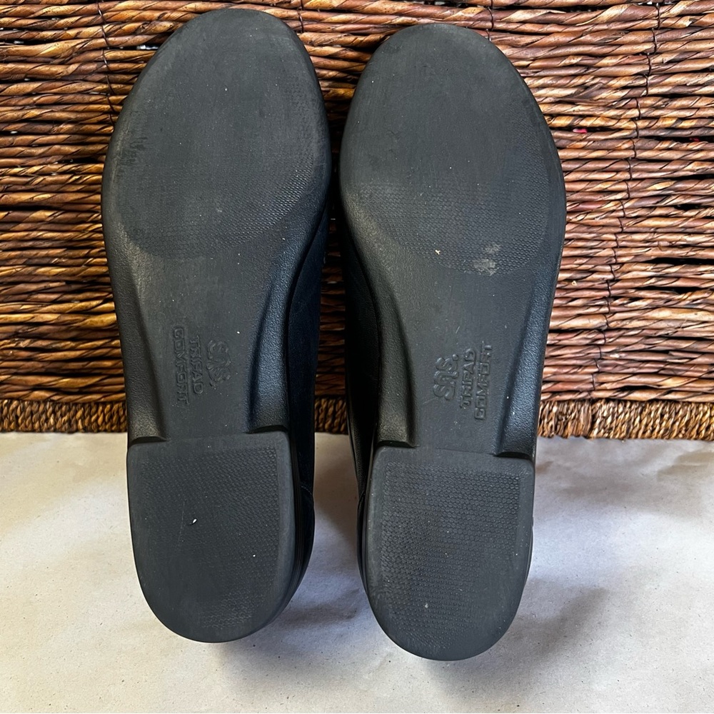 SAS Shoes Black Metro Slip On Loafer Size 10.5W EUC - Picture 5 of 7
